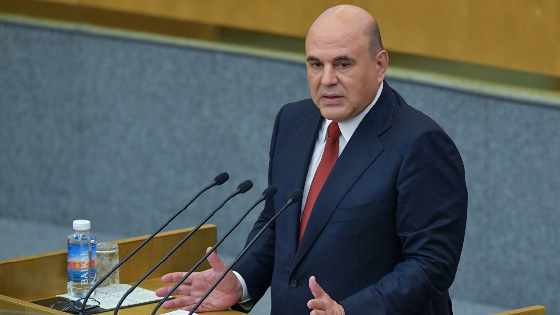 Титов предложил снять часть ограничений с самозанятых