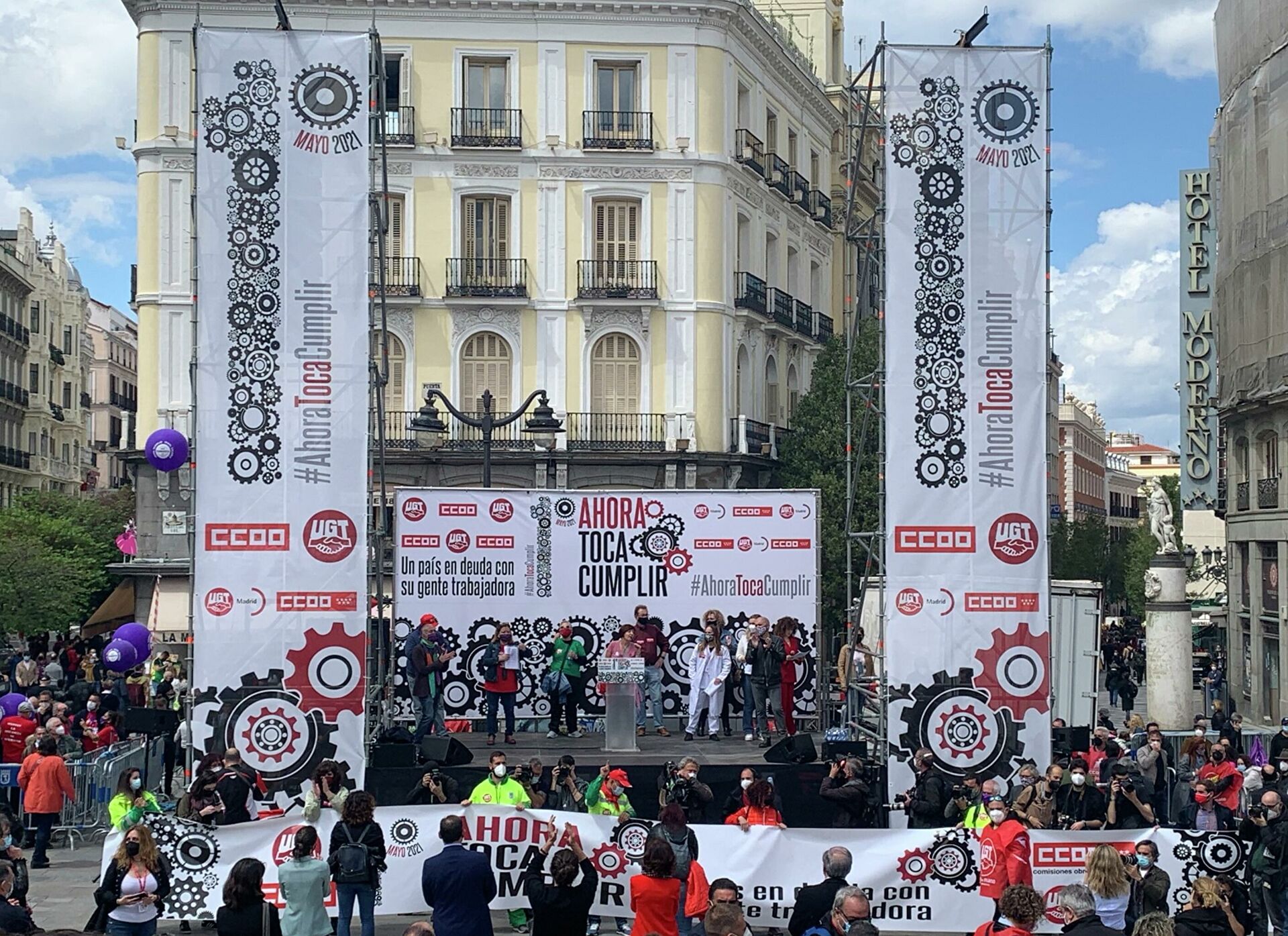 В Испании 100 тысяч человек вышли на митинги профсоюзов