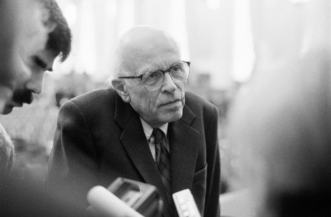 Путин назвал академика Сахарова мужественным человеком Путин назвал академика Сахарова мужественным человеком