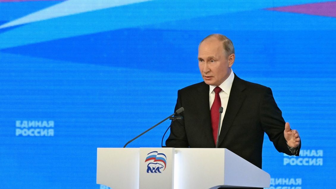 Путин поручил запустить программу капитального ремонта школ Путин поручил запустить программу капитального ремонта школ