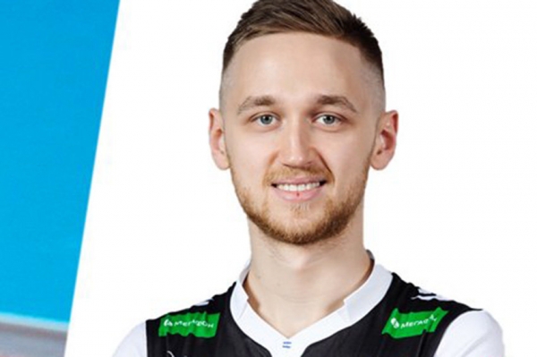 Волейболиста "Факела" избили в центре Москвы