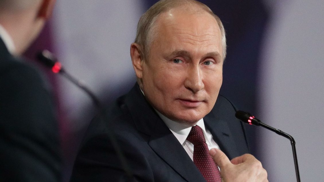 Володин рассказал о повестке, которую предложил Путин на ПМЭФ 