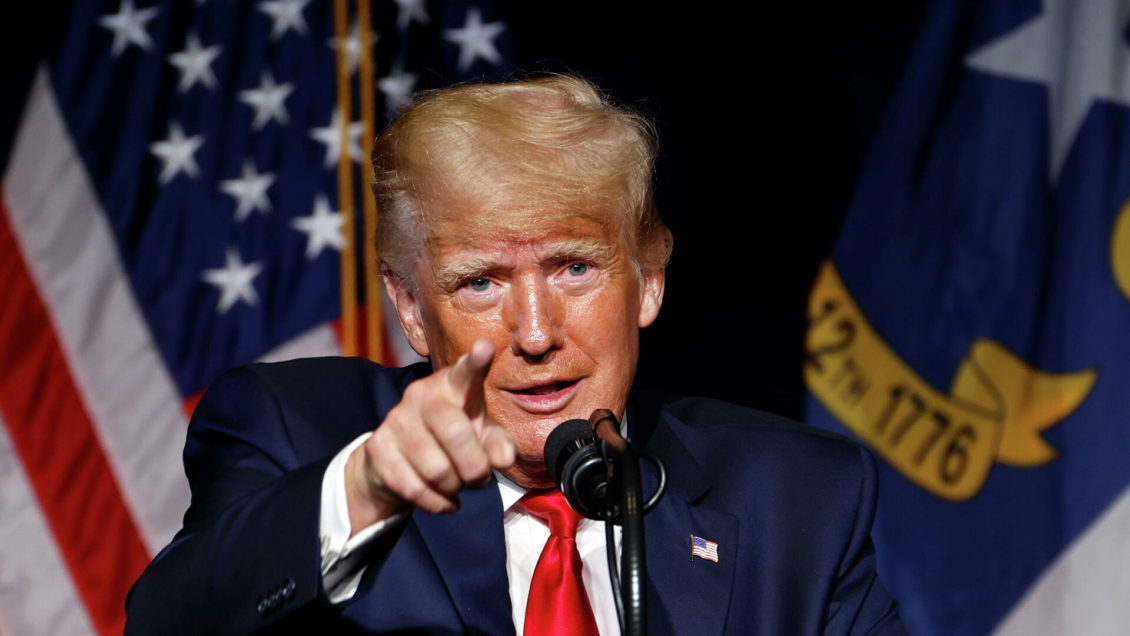 Эксперт считает, что Трамп начал борьбу за пост президента Эксперт считает, что Трамп начал борьбу за пост президента