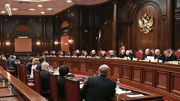 КС вынес решение о маткапитале для отцов детей от суррогатной матери КС вынес решение о маткапитале для отцов детей от суррогатной матери