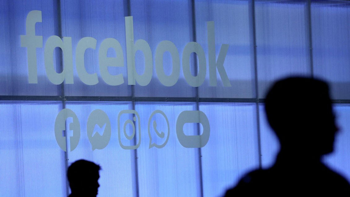 Facebook выпустит собственные умные часы с двумя камерами Facebook выпустит собственные умные часы с двумя камерами