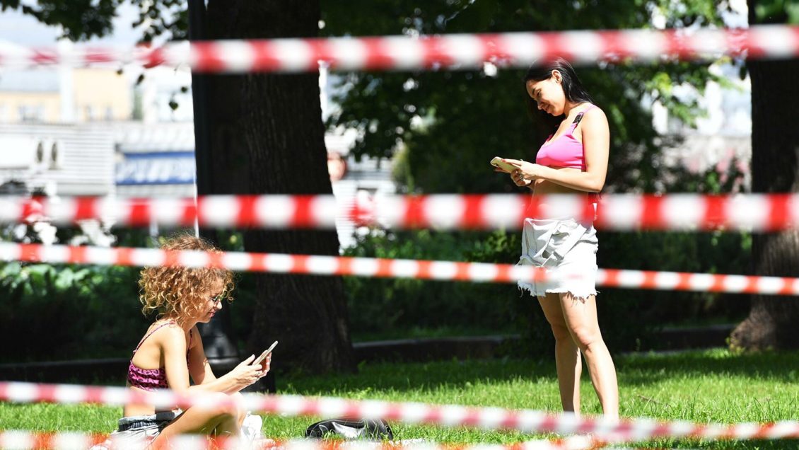 Врач объяснил, почему можно заболеть COVID-19 после вакцинации Врач объяснил, почему можно заболеть COVID-19 после вакцинации