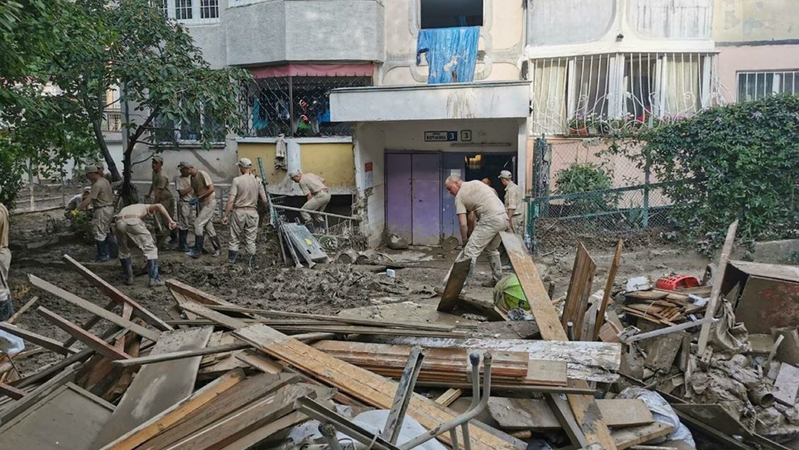 Власти подсчитали предварительный ущерб населению от подтоплений в Крыму Власти подсчитали предварительный ущерб населению от подтоплений в Крыму