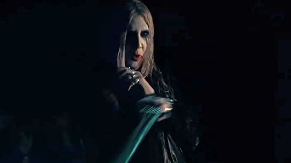 СМИ: Мэнсон намерен сдаться полиции в связи с обвинением в нападении, совершенном в 2019 году