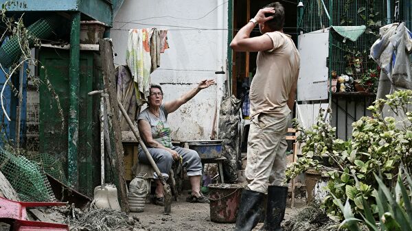 Власти подсчитали предварительный ущерб населению от подтоплений в Крыму Власти подсчитали предварительный ущерб населению от подтоплений в Крыму