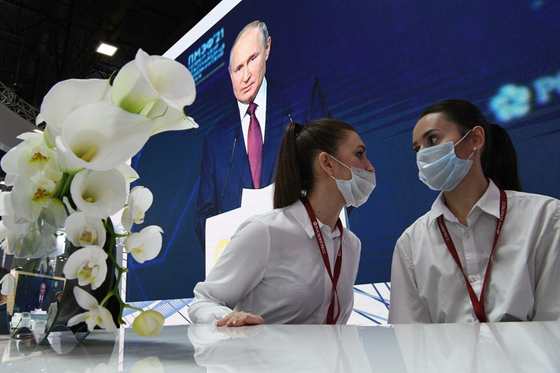 "Должны всех кормить?" Путин раскрыл детали по "Северному потоку &mdash; 2"