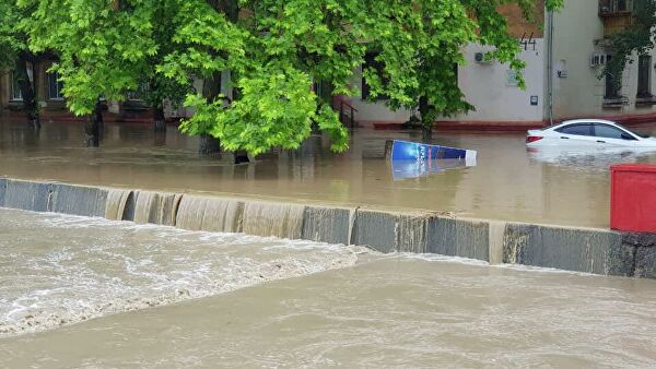 Аксенов сообщил о большом притоке в водохранилища Крыма Аксенов сообщил о большом притоке в водохранилища Крыма