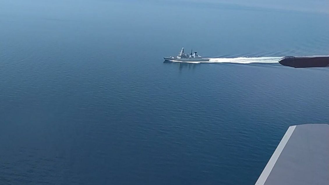 Минобороны Британии заявило, что эсминец Defender шел в водах Украины Минобороны Британии заявило, что эсминец Defender шел в водах Украины