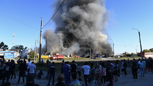 Число пострадавших при пожаре на АЗС в Новосибирске выросло до 35 человек Число пострадавших при пожаре на АЗС в Новосибирске выросло до 35 человек