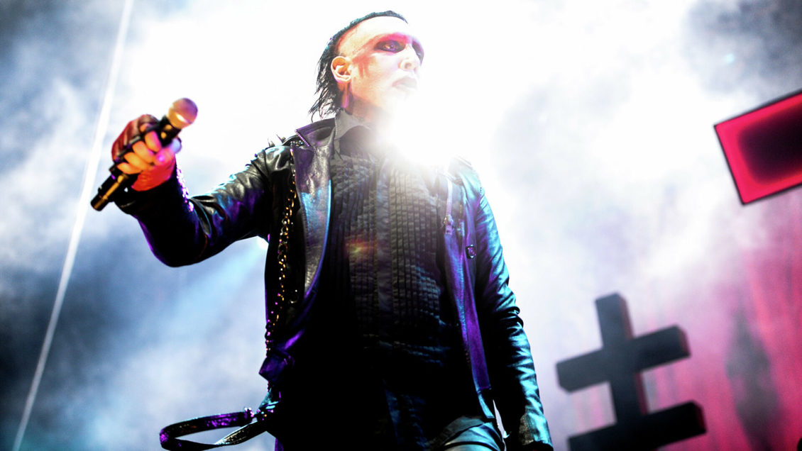 СМИ: Мэнсон намерен сдаться полиции в связи с обвинением в нападении, совершенном в 2019 году