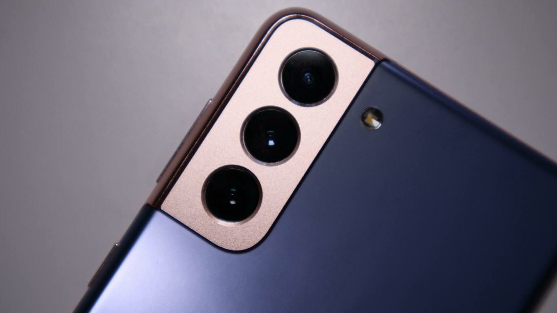 Samsung выпустит смартфон с исполинским аккумулятором