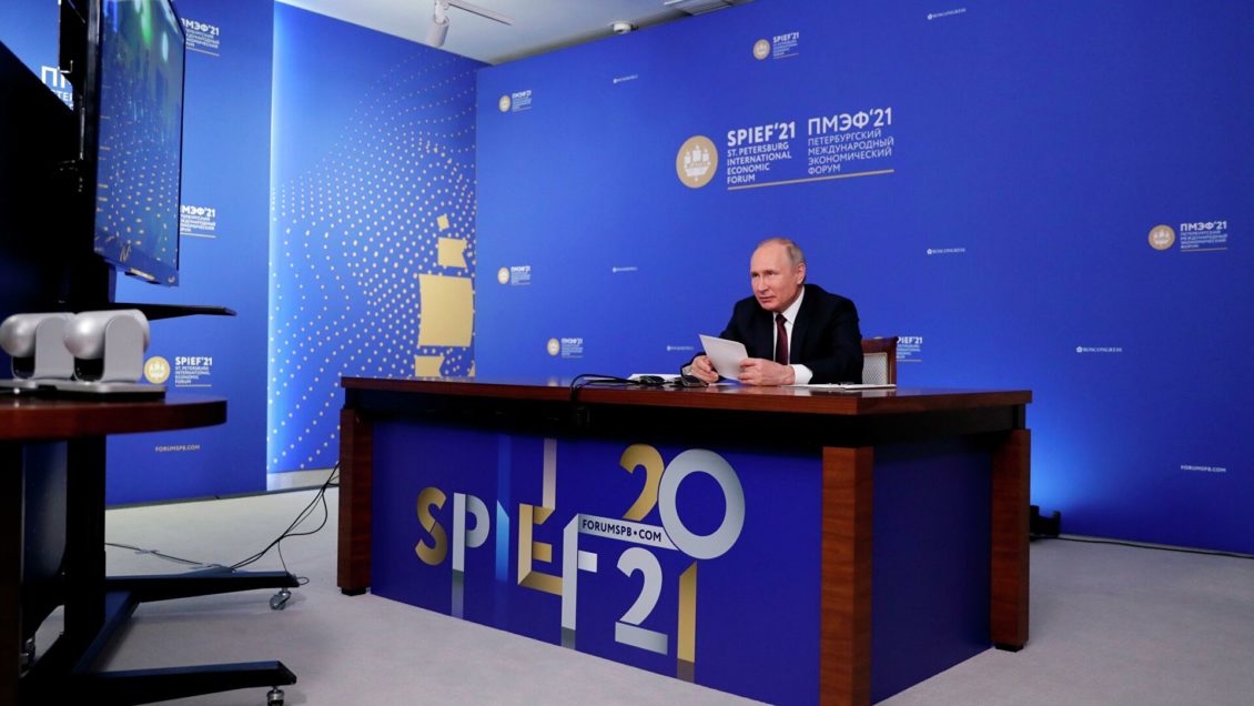 Путин заявил, что будет скучать по Меркель