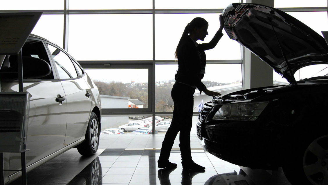 Юрист рассказал, как могут подставить при покупке машины Юрист рассказал, как могут подставить при покупке машины