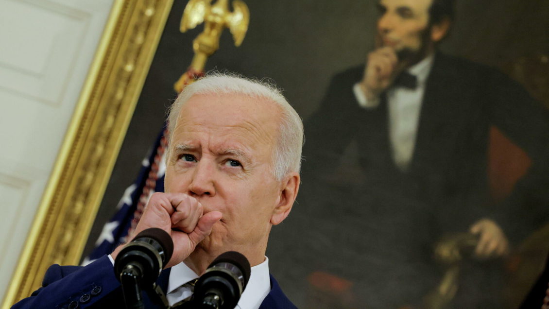 Байден заявил, что не уверен в причастности России к кибератаке на по меньшей мере 200 компаний Байден заявил, что не уверен в причастности России к кибератаке на по меньшей мере 200 компаний