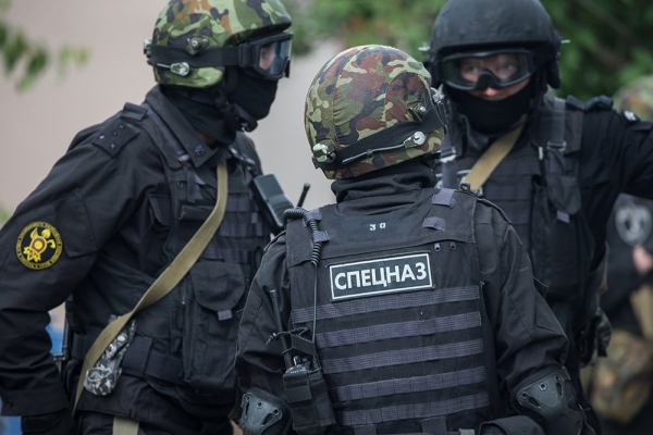 Сотрудники ФСБ предотвратили теракт в Уфе Сотрудники ФСБ предотвратили теракт в Уфе