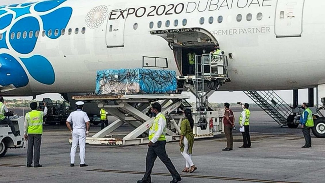 Филиппины получили очередную партию российской вакцины "Спутник V"