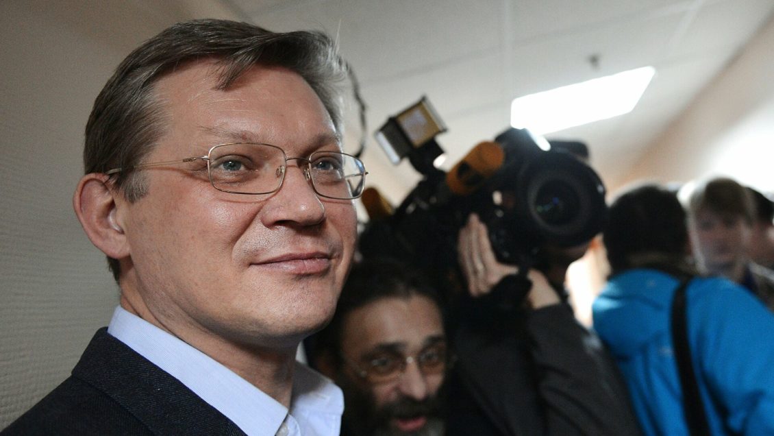 Владимир Рыжков намерен участвовать в довыборах в Мосгордуму от "Яблока"