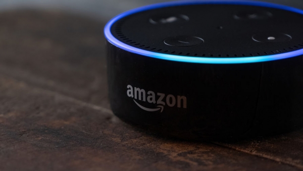 Родители девочек с именем Алекса просят Amazon изменить имя голосового помощника