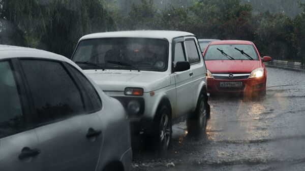 Мэр Сочи оценил ущерб от наводнения на курорте Мэр Сочи оценил ущерб от наводнения на курорте