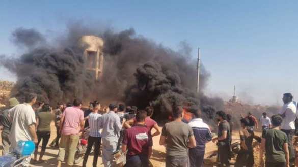 Бунт в Сирии: у турецких баз пламя и клубы чёрного дыма (ФОТО, ВИДЕО)