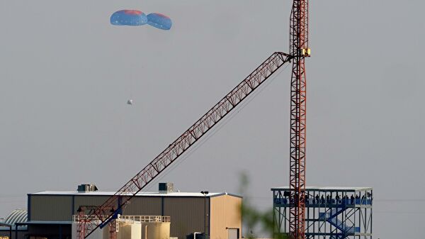 Безос поделился впечатлениями от полета в космос