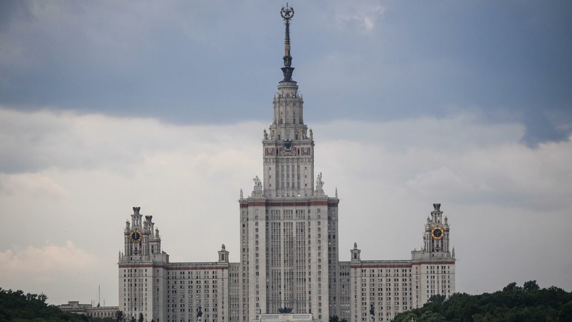 Психолог описала перспективы восьмилетней москвички в МГУ Психолог описала перспективы восьмилетней москвички в МГУ