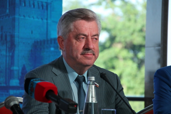 «Навсегда»: члены «Единой России» ответили на главный вопрос в Донецке (ФОТО)