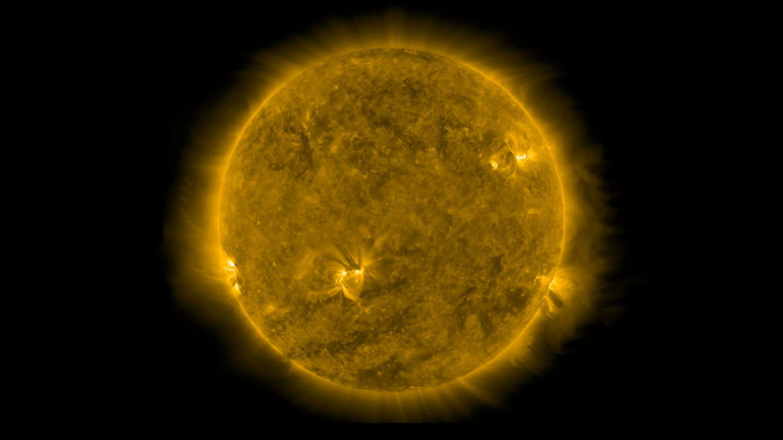 Ученые впервые измерили электрическое поле Солнца