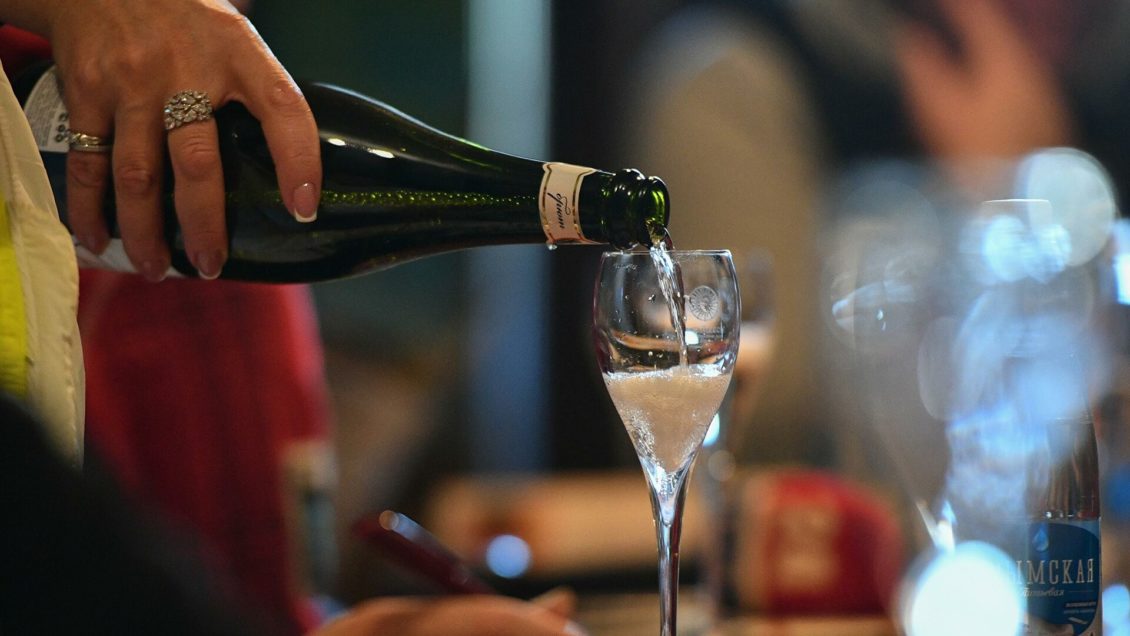 В Минфине пообещали предотвратить перебои с поставками импортного вина