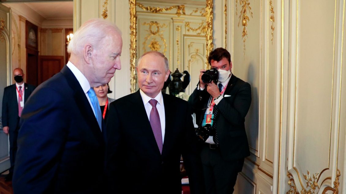 Президент США Джо Байден: в аэропорту Кабула находится шесть тысяч американских военных