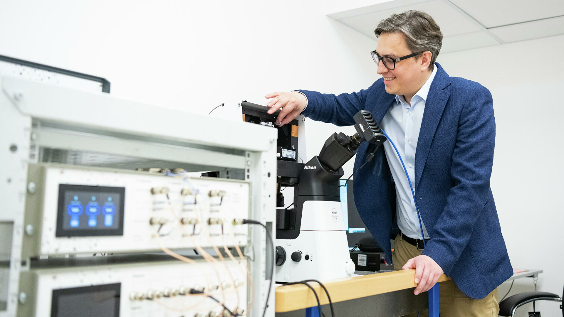 В России изучили поведение наночастиц в живых клетках В России изучили поведение наночастиц в живых клетках