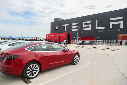 Tesla начала понимать по-русски Tesla начала понимать по-русски