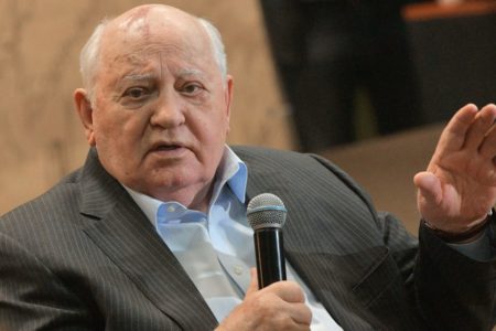 Горбачев назвал два главных удара, разрушивших СССР