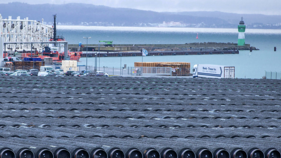 В Германии не рассмотрели введение "Северного потока &mdash; 2" в эксплуатацию