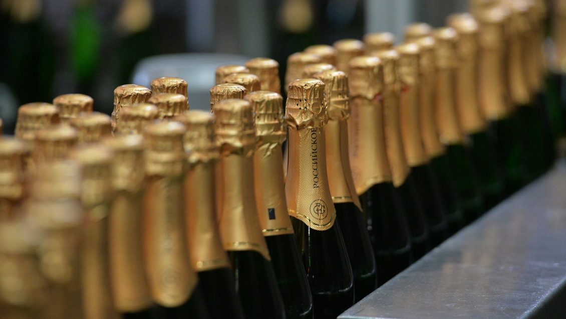 Заказ вина через интернет не повлияет на продажи в России, заявил эксперт