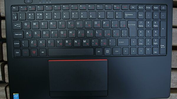 "Гравитон" Н15И-К2: обзор первого российского ноутбука "Гравитон" Н15И-К2: обзор первого российского ноутбука