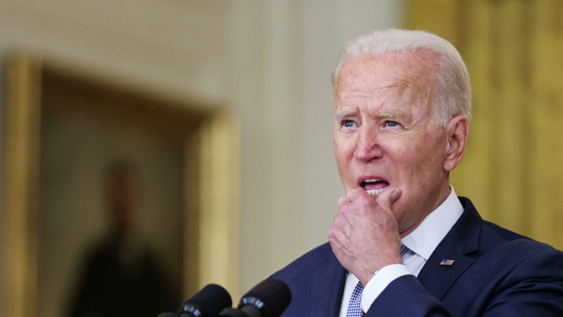 Боевики "Талибана"* расстреляли толпу и напали на автомобиль, семь человек погибли