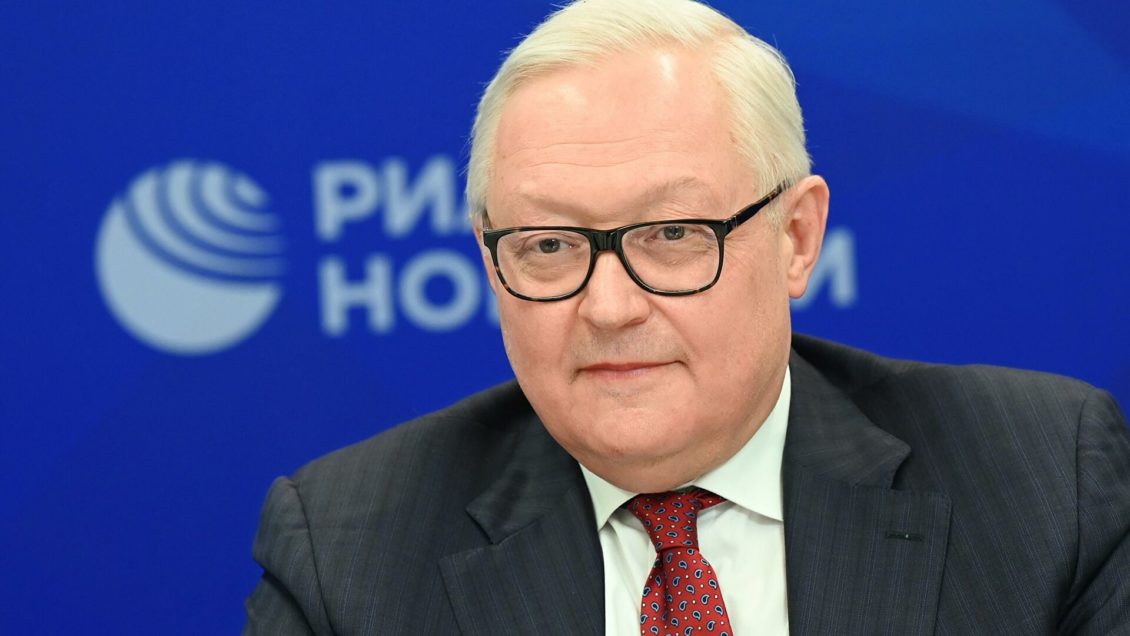 США столкнутся с проблемами в работе дипмиссий в России, заявил эксперт