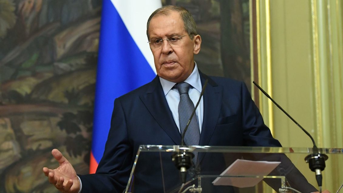 Глава МИД Лавров: Запад должен прекратить требовать от Москвы "изменить поведение"