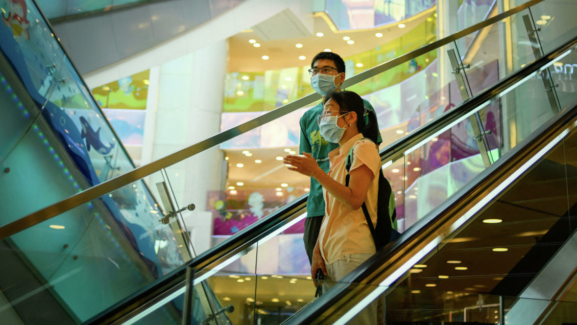 Китай тормозит свою экономику, чтобы выжить