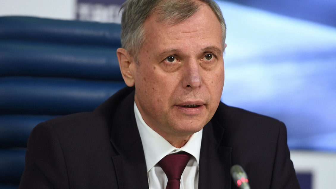 Путин назначил врио главы МЧС генерал-полковника Чуприяна Путин назначил врио главы МЧС генерал-полковника Чуприяна