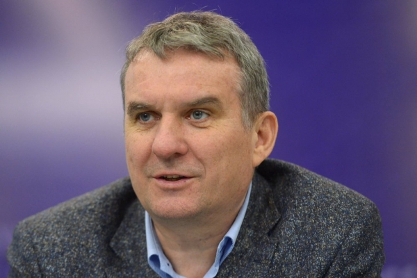 Известный режиссер Александр Мельник погиб в Норильске, сорвавшись со скалы Известный режиссер Александр Мельник погиб в Норильске, сорвавшись со скалы