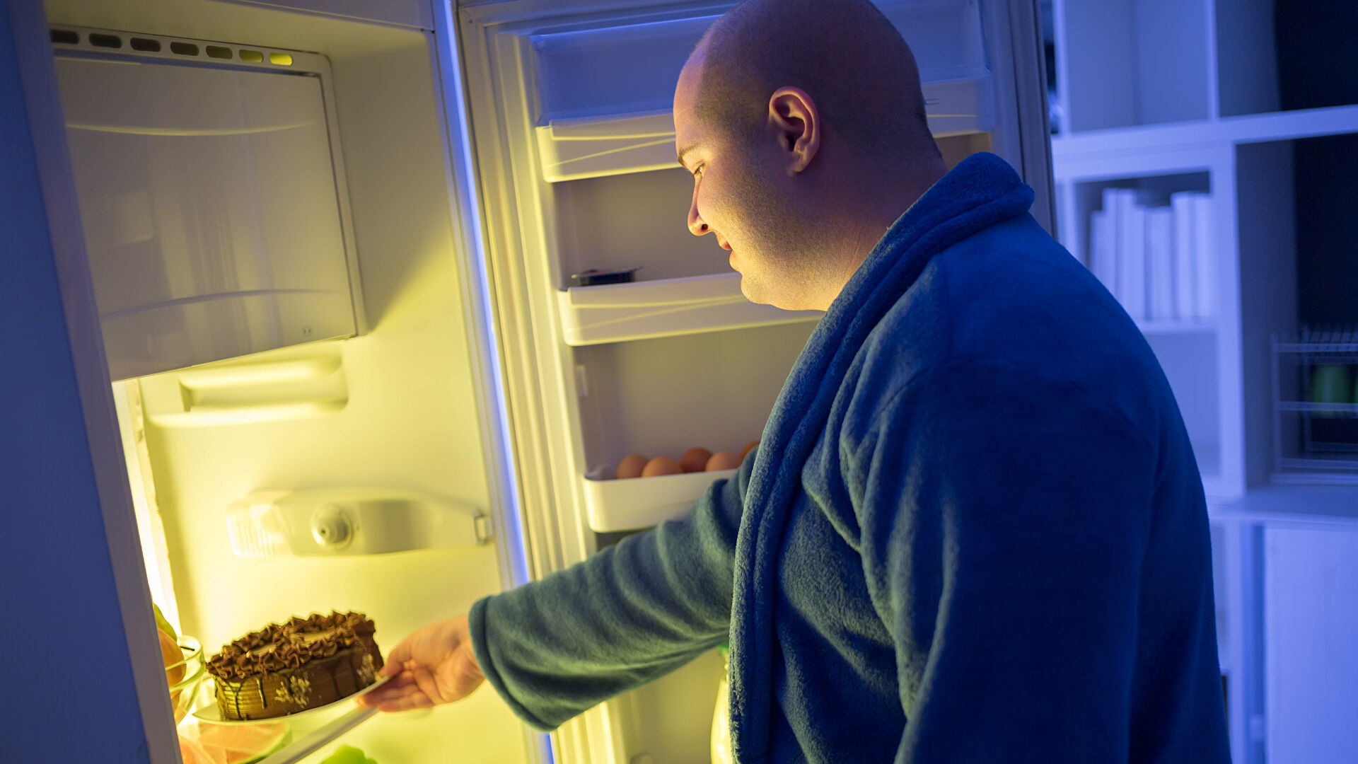 Обман веществ. Ученые объяснили, почему от диет толстеют, а от шоколада нет Обман веществ. Ученые объяснили, почему от диет толстеют, а от шоколада нет