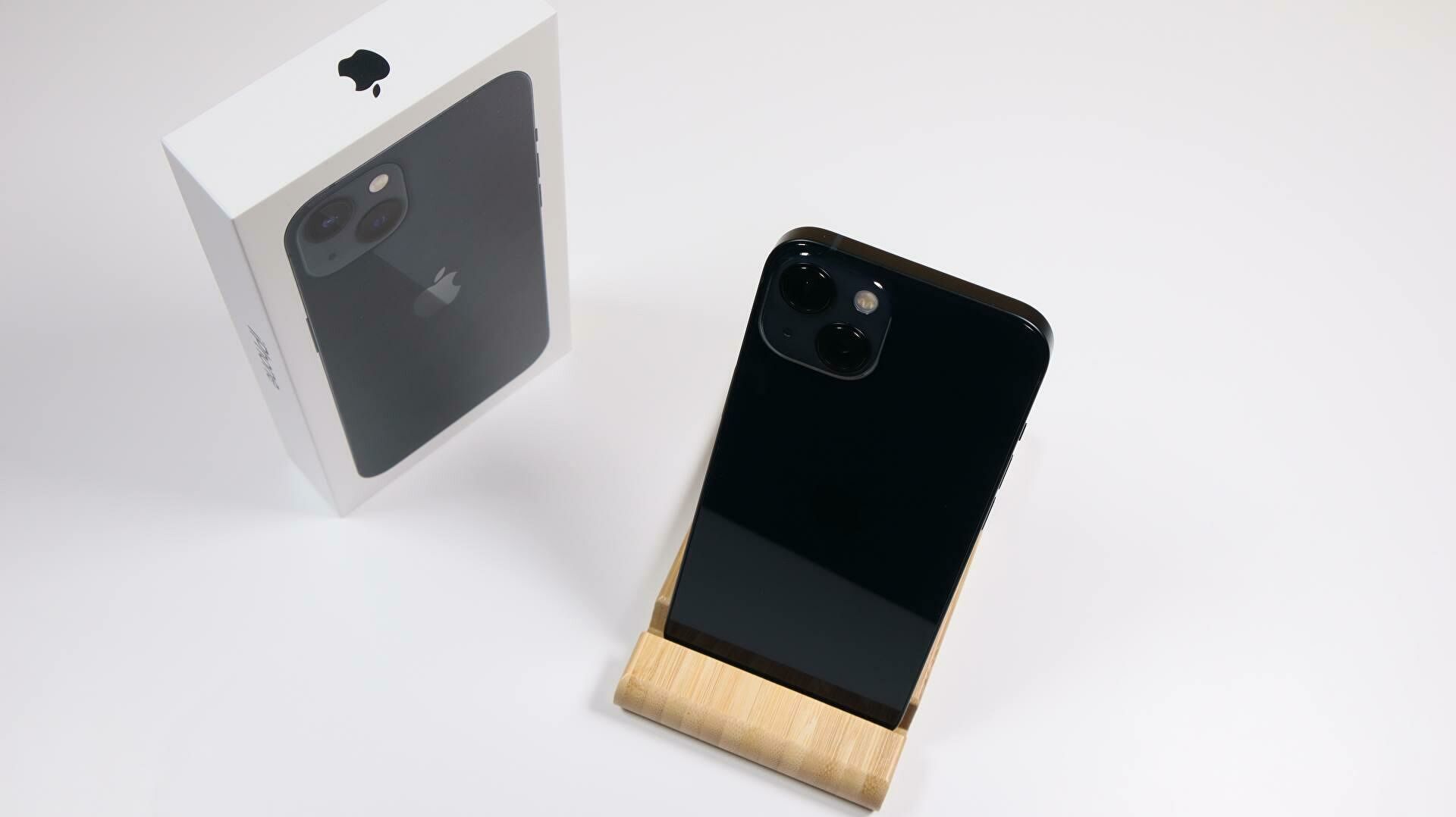 Экспертный обзор iPhone 13: шесть особенностей нового смартфона Apple