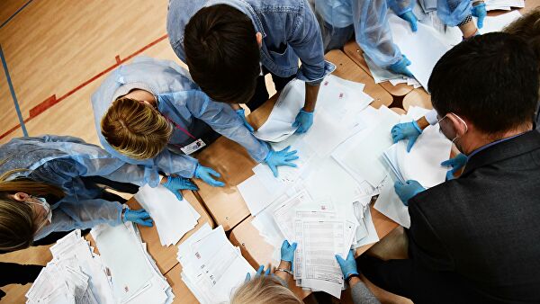 "Единая Россия" победила на выборах в Новгородскую областную думу