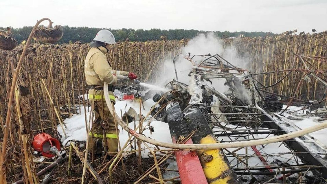 В Югре на месте крушения гидросамолета нашли тела двух погибших В Югре на месте крушения гидросамолета нашли тела двух погибших